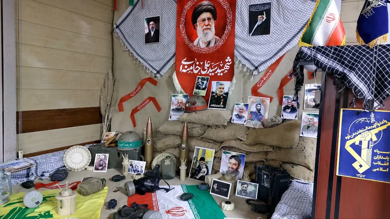 تجلّی حماسه و جهاد تبیین در سرای محله‌ی شهرک نفت پونک؛ روایتی از تجدید پیمان با آرمان‌های شهدا