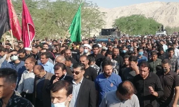 آیین تشییع شهدای حادثه تروریستی ایذه/ همدردی خوزستانی‌ها با خانواده «کیان پیرفلک»