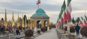 در گلزار شهدای شهر کاشان، هر قدمی که برمی‌داریم، آوای ایثار و شجاعت قهرمانان وطن به گوش می‌رسد.