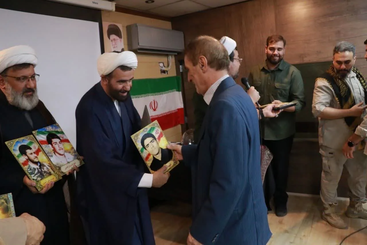 تجلّی حماسه و جهاد تبیین در سرای محله ی شهرک نفت پونک؛ روایتی از تجدید پیمان با آرمان های شهدا